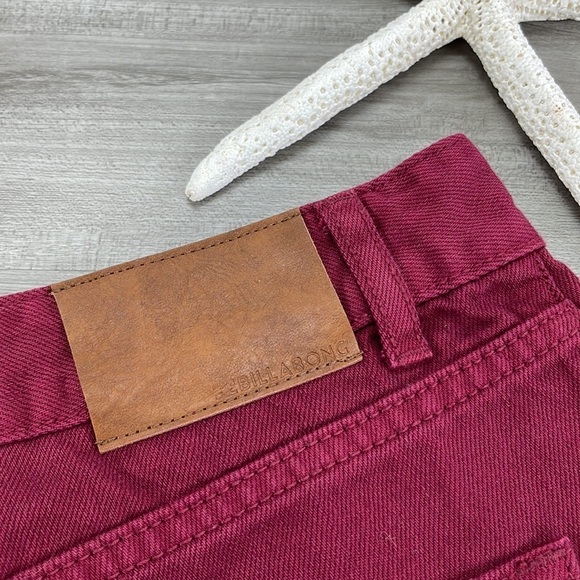 🔆BILLABONG🔆 JEAN SHORTS maroon stretch, button, comfortable popular - Picture 11 of 11
